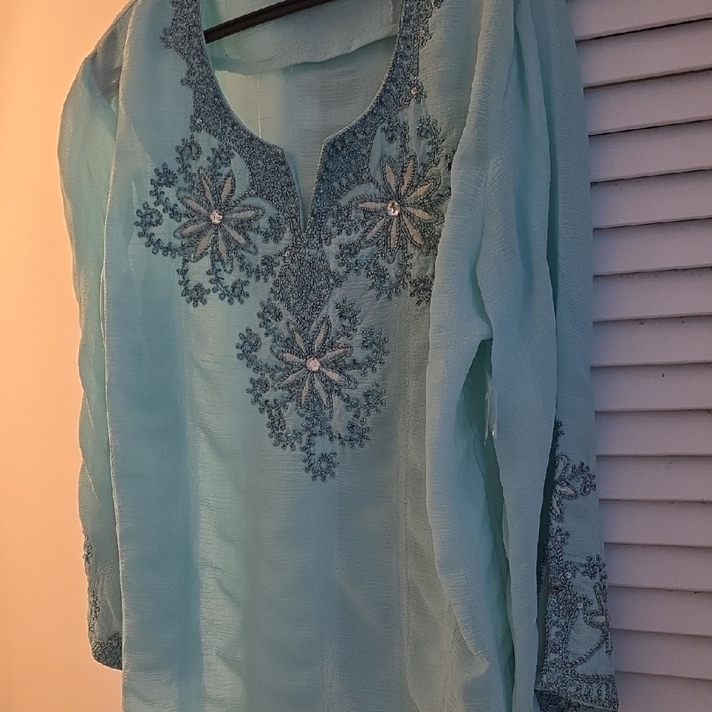 Norm Thompson Aqua Floral Tunic